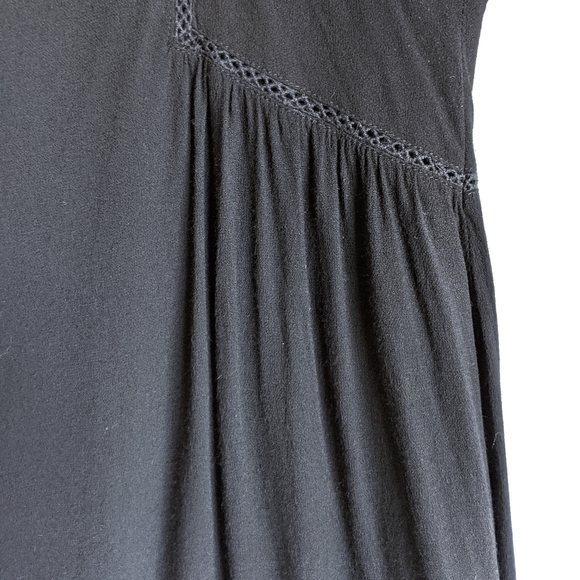 Mika & Gala Lattice Detail Black Swing Dress - Picture 5 of 12